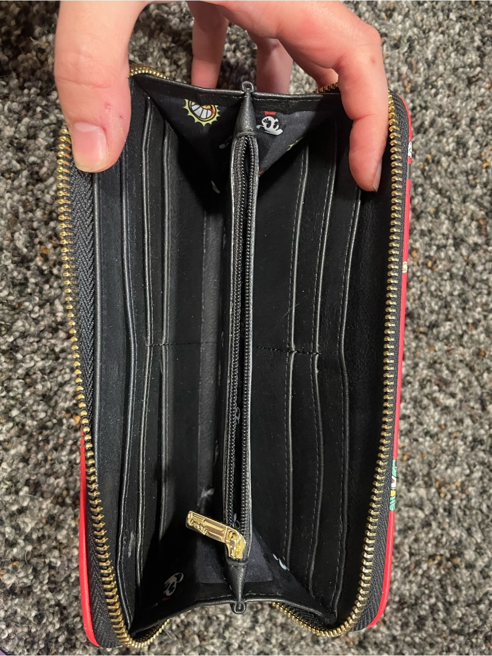 Loungefly Red Mickey & Minnie Zip-Around Wallet - Picture 7 of 10